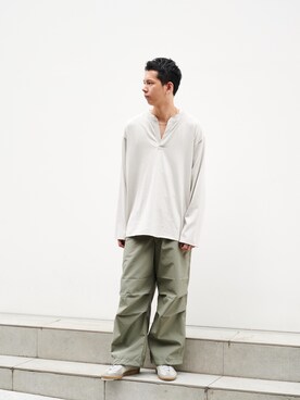 「marka（マーカ）のアイテム（トップス）」を使った、STUDIOUS MENSさん（メンズ・178cm）の秋コーディネート