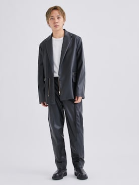 「CULLNI（クルニ）のアイテム（ジャケット/アウター）」を使った、STUDIOUS MENSさん（メンズ・170cm）の秋コーディネート