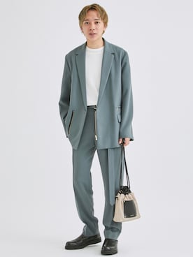 「CULLNI（クルニ）のアイテム（ジャケット/アウター）」を使った、STUDIOUS MENSさん（メンズ・170cm）の秋コーディネート