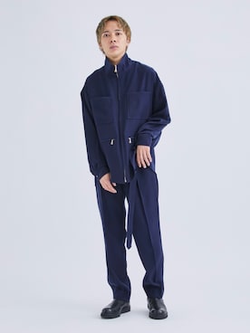 「CULLNI（クルニ）のアイテム（パンツ）」を使った、STUDIOUS MENSさん（メンズ・170cm）の秋コーディネート