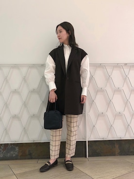 「URBAN RESEARCH（アーバンリサーチ）のウール調合繊テーラードジレ（その他アウター）」を使った、natsukiさん（レディース・162cm）の秋コーディネート