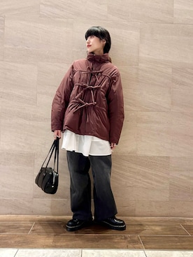 「アイテム（ダウンジャケット/コート、レッド系）」を使った、たけださん（レディース・160cm）の秋コーディネート