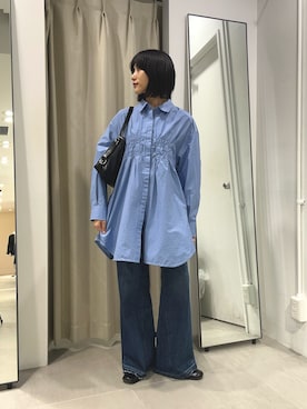 「KBF（ケイビーエフ）のフロントシャーリングシャツワンピース（ワンピース、ブルー系）」を使った、たけださん（レディース・160cm）の秋コーディネート