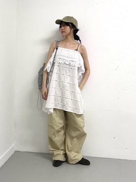 「KBF（ケイビーエフ）の2WAYアイレットエンブロイダリーワンピース（One piece dress、ホワイト系）」を使った、たけださん（レディース・160cm）の春コーディネート