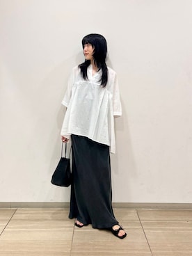「刺繍」｜「アイテム（サンダル）」を使った、たけださん（レディース・160cm）の夏コーディネート