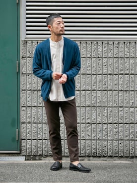 「URBAN RESEARCH ROSSO MEN（アーバンリサーチロッソメン）のアイテム（カーディガン/ボレロ）」を使った、maatttssuさん（メンズ・173cm）の冬コーディネート