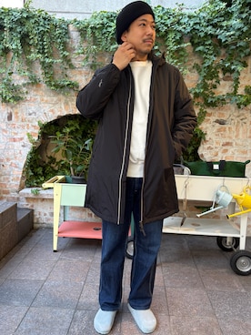 「アイテム（サンダル）」を使った、mimitareさん（メンズ・182cm）の冬コーディネート