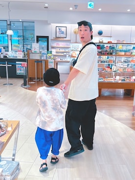 「アイテム（パンツ）」を使った、デレク　ヴィンヤードさん（メンズ・175cm・40代）の夏コーディネート