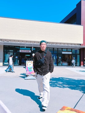 「VANS(バンズ)のアイテム」を使った、デレク ヴィンヤードさん(メンズ・175cm)の春コーディネート