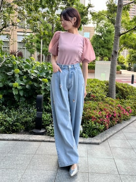 「AND COUTURE（アンドクチュール）のビジュータックデニムパンツ（デニムパンツ、ブルー系）」を使った、AND COUTUREさん（レディース・165cm）の夏コーディネート