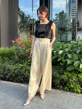 「AND COUTURE（アンドクチュール）のベルト付きハイウエストワイドパンツ（その他パンツ、イエロー系）」を使った、AND COUTUREさん（レディース・165cm）の夏コーディネート