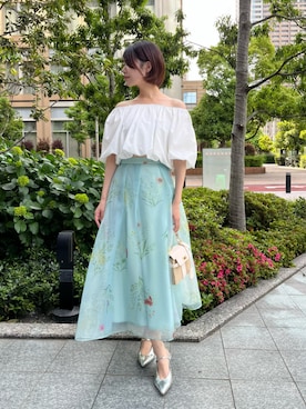 「AND COUTURE（アンドクチュール）のフラワーオーガンジーフレアスカート（スカート、グリーン系）」を使った、AND COUTUREさん（レディース・165cm）の夏コーディネート