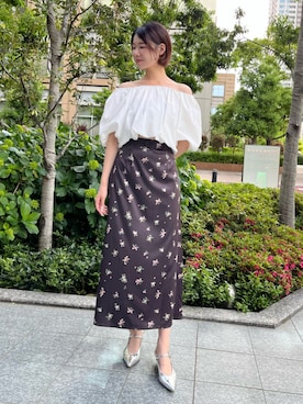 「AND COUTURE（アンドクチュール）の2WAYバルーンブラウス（シャツ/ブラウス、ホワイト系）」を使った、AND COUTUREさん（レディース・165cm）の夏コーディネート