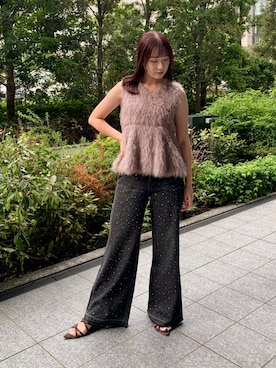 「AND COUTURE（アンドクチュール）のラインストーンフレアデニムパンツ（デニムパンツ、ブラック系）」を使った、AND COUTUREさん（レディース・165cm）の秋コーディネート