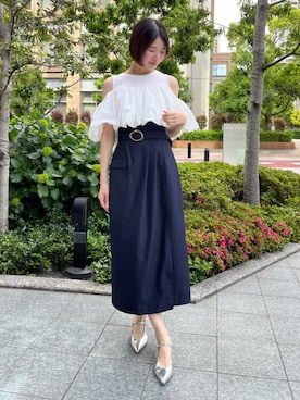 「AND COUTURE（アンドクチュール）のバルーンオフショルコンビプルオーバー（Tシャツ/カットソー、ホワイト系）」を使った、AND COUTUREさん（レディース・165cm）の夏コーディネート