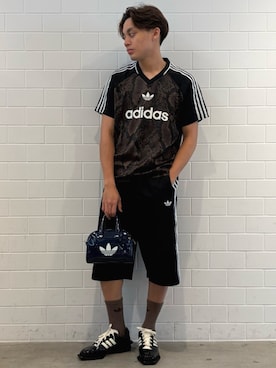 「adidas（アディダス）のアディカラー SST コットンツイル ショーツ / ハーフパンツ / アディダスオリジナルス adidas Originals（その他パンツ、ブラック系）」を使った、SZさん（メンズ・178cm）の夏コーディネート