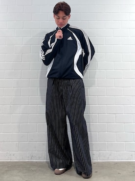 「adidas（アディダス）のサンバ OG / Samba OG / アディダスオリジナルス adidas Originals（スニーカー、ホワイト系）」を使った、SZさん（メンズ・178cm）の春コーディネート