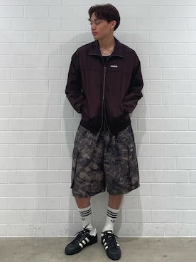 「adidas（アディダス）のスーパースター 82 GTX / SUPERSTAR 82 GTX（シューズ、ブラック系）」を使った、SZさん（メンズ・178cm）の春コーディネート