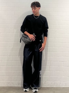 「adidas（アディダス）のADIBREAK MID RISE WIDE LEG DENIM PANT / アディダスオリジナルス adidas Originals（デニムパンツ、ブルー系）」を使った、SZさん（メンズ・178cm）の夏コーディネート