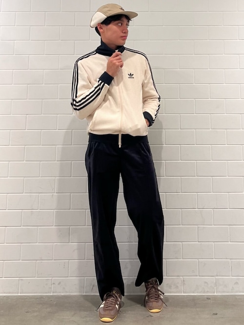 アディカラー クラシック トラックトップ（ジェンダーニュートラル