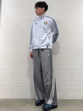 「adidas（アディダス）のADILENIUM シーズン 5 トラックパンツ / アディダスオリジナルス adidas Originals（その他パンツ、グレー系）」を使った、SZさん（メンズ・178cm）の春コーディネート