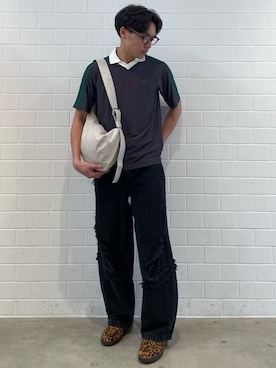 「adidas（アディダス）のスポーティー ホーボー バッグ / アディダスオリジナルス adidas Originals（ショルダーバッグ、ブラウン系）」を使った、SZさん（メンズ・178cm）の春コーディネート