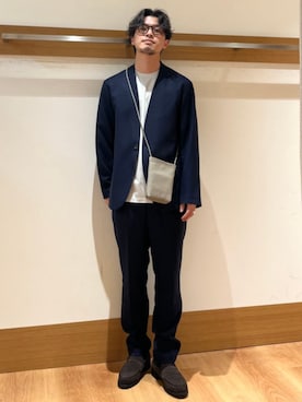 「SHIPS Colors（シップス カラーズ）のアイテム」を使った、大塚さん（メンズ・171cm）の春コーディネート