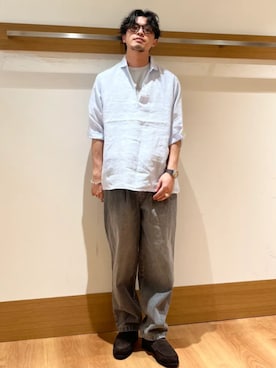 「SHIPS Colors（シップス カラーズ）のアイテム」を使った、大塚さん（メンズ・171cm）の春コーディネート