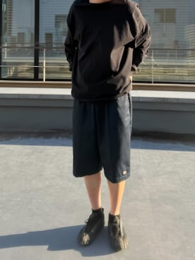 「Dickies（ディッキーズ）の【ROOPTOKYO別注】Dickies/ディッキーズ EASY WORK SHORTSイージーワークショーツ ショートパンツ ハーフパンツ 2026年 夏 夏服（チノパンツ、ブルー系）」を使った、Tomo大さん（メンズ・175cm）の夏コーディネート