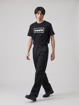 「the Oasis（ジオアシス）のOasis / オアシス プリントデザイン クルーネックＴシャツ メンズ バンドＴ 2026年 夏 夏服（Tシャツ/カットソー、ホワイト系）」を使った、Tomo大さん（メンズ・175cm）の夏コーディネート