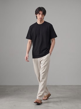 「黒コーデ」｜Tomo大さん（メンズ・175cm）の夏コーディネート
