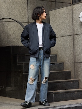 「アイテム（ジャージ）」を使った、Tomo大さん（メンズ・175cm）の冬コーディネート