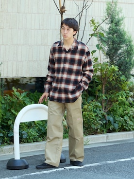 「アイテム（チノパンツ）」を使った、Tomo大さん（メンズ・175cm・20代）の冬コーディネート