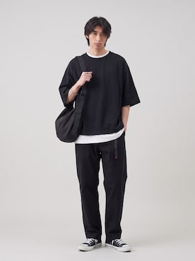 「CROSS & STITCH（クロスステッチ）のアイテム」を使った、Tomo大さん（メンズ・175cm）の夏コーディネート