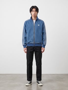 「ストリートファッション」｜Tomo大さん（メンズ・175cm）の秋コーディネート