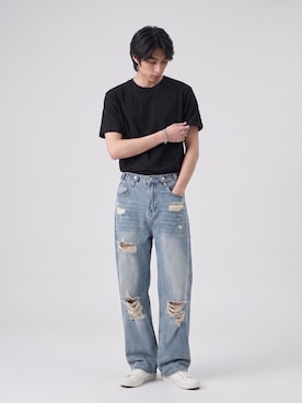 「GILDAN（ギルダン）の【GILDAN】ギルダン/ 色・サイズ展開豊富 クルーネック Tシャツ ウルトラコットン100% 6.0oz ベーシック無地カットソー ビッグサイズ ヘビーウェイト（Tシャツ/カットソー、ブルー系）」を使った、Tomo大さん（メンズ・175cm）の夏コーディネート