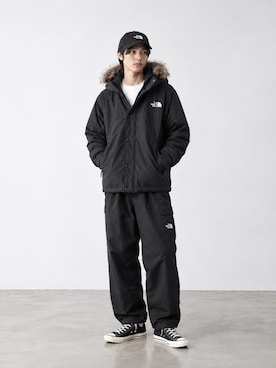 「ストリートファッション」｜Tomo大さん（メンズ・175cm）の秋コーディネート