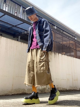 「doublet（ダブレット）のアイテム（パンツ）」を使った、KULO さん（メンズ・180cm）の春コーディネート