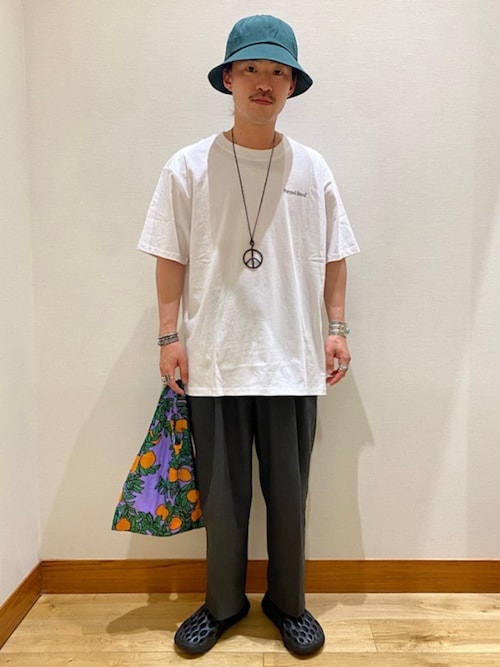 セール】POMPEII BRAND: BURGERS IN BED TEE（Tシャツ