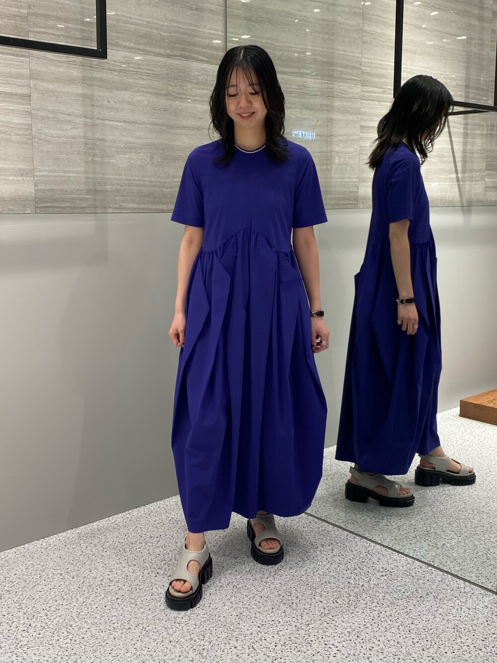 CURVE LINE TUCK OP / カーブラインタックワンピースを使った人気