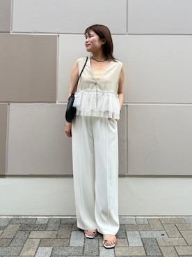 「Jena espace merveilleux(ジェナ エスパスメルヴェイユ)の裾レースセットアップ(ワンピース、ベージュ系)」を使った、chihiroさん(レディース・153cm)の夏コーディネート