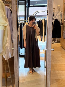 「Jena espace merveilleux(ジェナ エスパスメルヴェイユ)の【美シルエット】フロントタックワンピース(ワンピース、グレー系)」を使った、chihiroさん(レディース・153cm)の春コーディネート