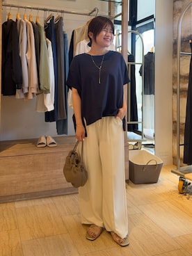 「Jena espace merveilleux(ジェナ エスパスメルヴェイユ)の【お気に入り件数1万人突破!】ビッグ変形Tシャツ(Tシャツ/カットソー、ブルー系)」を使った、chihiroさん(レディース・153cm)の春コーディネート