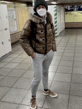 Moncler モンクレール のダウンジャケット コートを使った人気ファッションコーディネート Wear