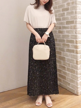 「earth music&ecology（アースミュージックアンドエコロジー）のアイテム（トートバッグ）」を使った、makophithさん（レディース・153cm）の秋コーディネート