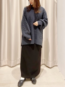 「ケーブルニット」｜「アイテム（ジャンパースカート）」を使った、makophithさん（レディース・153cm）の秋コーディネート