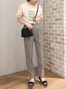 「101匹わんちゃん」｜「アイテム（パンツ）」を使った、makophithさん（レディース・153cm）の秋コーディネート