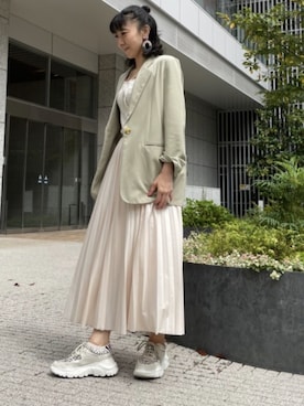 「H&M（エイチ・アンド・エム）のアイテム（スカート）」を使った、ホリさんさん（レディース・160cm）の秋コーディネート