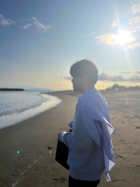 「海」｜「アイテム（スウェット）」を使った、Hirokiさん（メンズ・172cm）の秋コーディネート