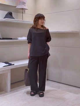 「GALLARDAGALANTE（ガリャルダガランテ）のペーパーヤーンメッシュニット（Knitwear、ブラック系）」を使った、CHIEさん（レディース・162cm）の春コーディネート